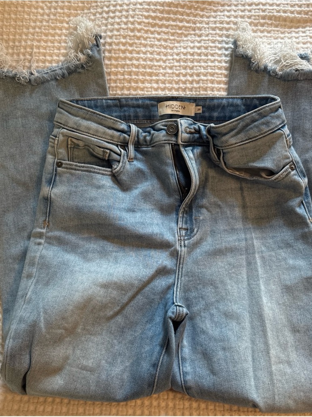 Hidden High-Rise Light Wash Women's Jeans
